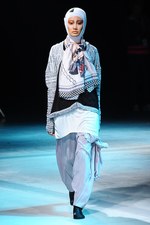 インプロセス 2013年春夏コレクション - 古い社会のストレスからの解放｜写真17