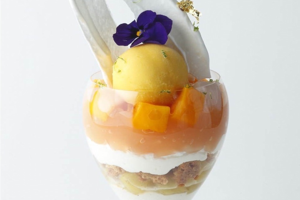 エンポリオ アルマーニ カフェ