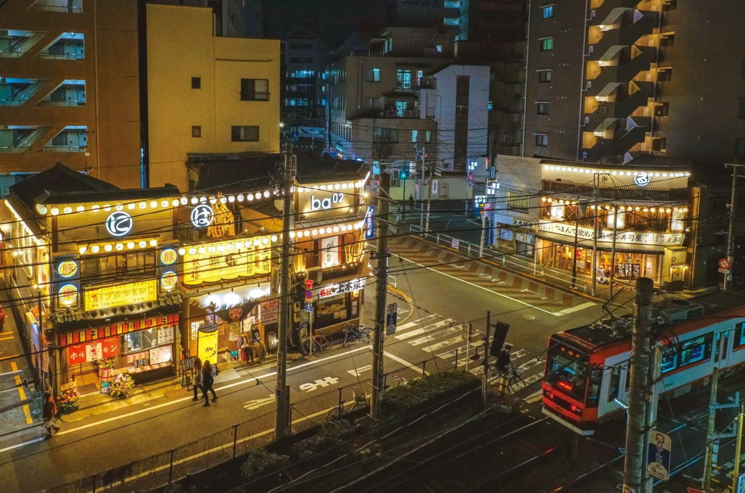 “足水”に浸かりながらビール＆グルメを楽しむ「水ba(ミズバ)」大塚駅前に夏季限定オープン｜写真6