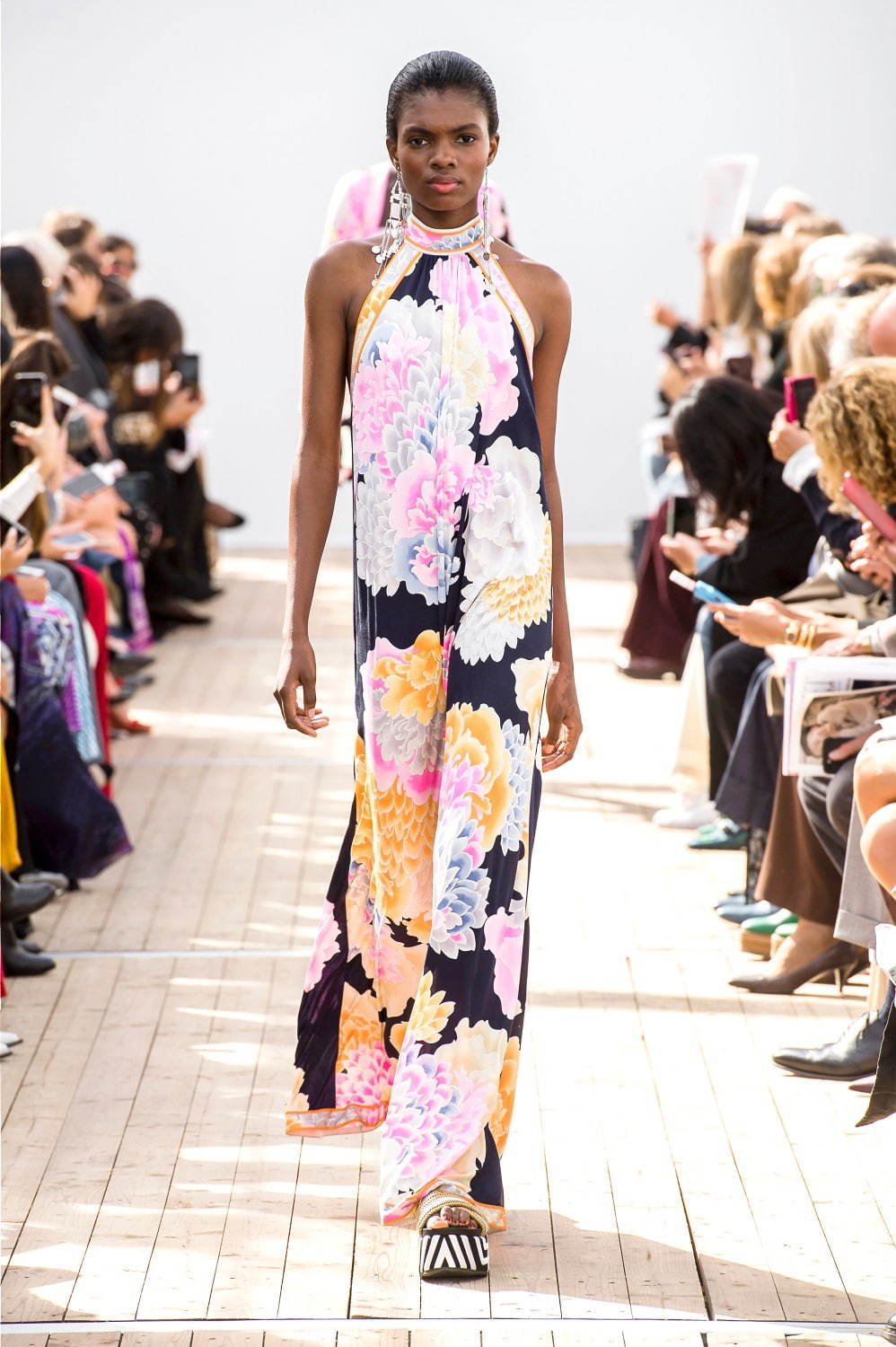 レオナール 2019年春夏<span>コレクション</span> - 写真42