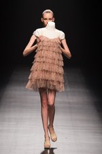 モトナリオノ 2013年春夏コレクション - 内側の仕立てのよさをデザインの表面に｜写真5