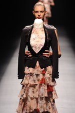 モトナリオノ 2013年春夏コレクション - 内側の仕立てのよさをデザインの表面に｜写真13