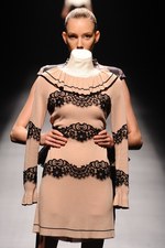 モトナリオノ 2013年春夏コレクション - 内側の仕立てのよさをデザインの表面に｜写真28