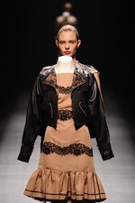 モトナリオノ 2013年春夏コレクション - 内側の仕立てのよさをデザインの表面に｜写真36