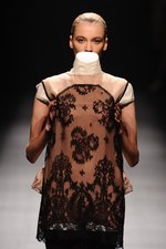 モトナリオノ 2013年春夏コレクション - 内側の仕立てのよさをデザインの表面に｜写真39