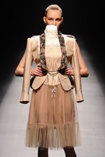 モトナリオノ 2013年春夏コレクション - 内側の仕立てのよさをデザインの表面に｜写真41