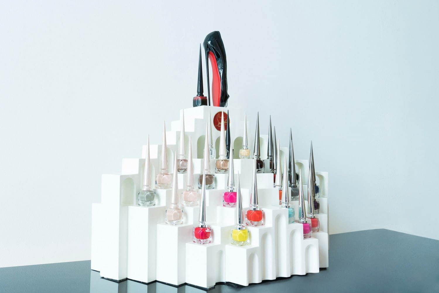 クリスチャン ルブタン ビューティ(CHRISTIAN LOUBOUTIN BEAUTY) ロングルアージュ｜写真1