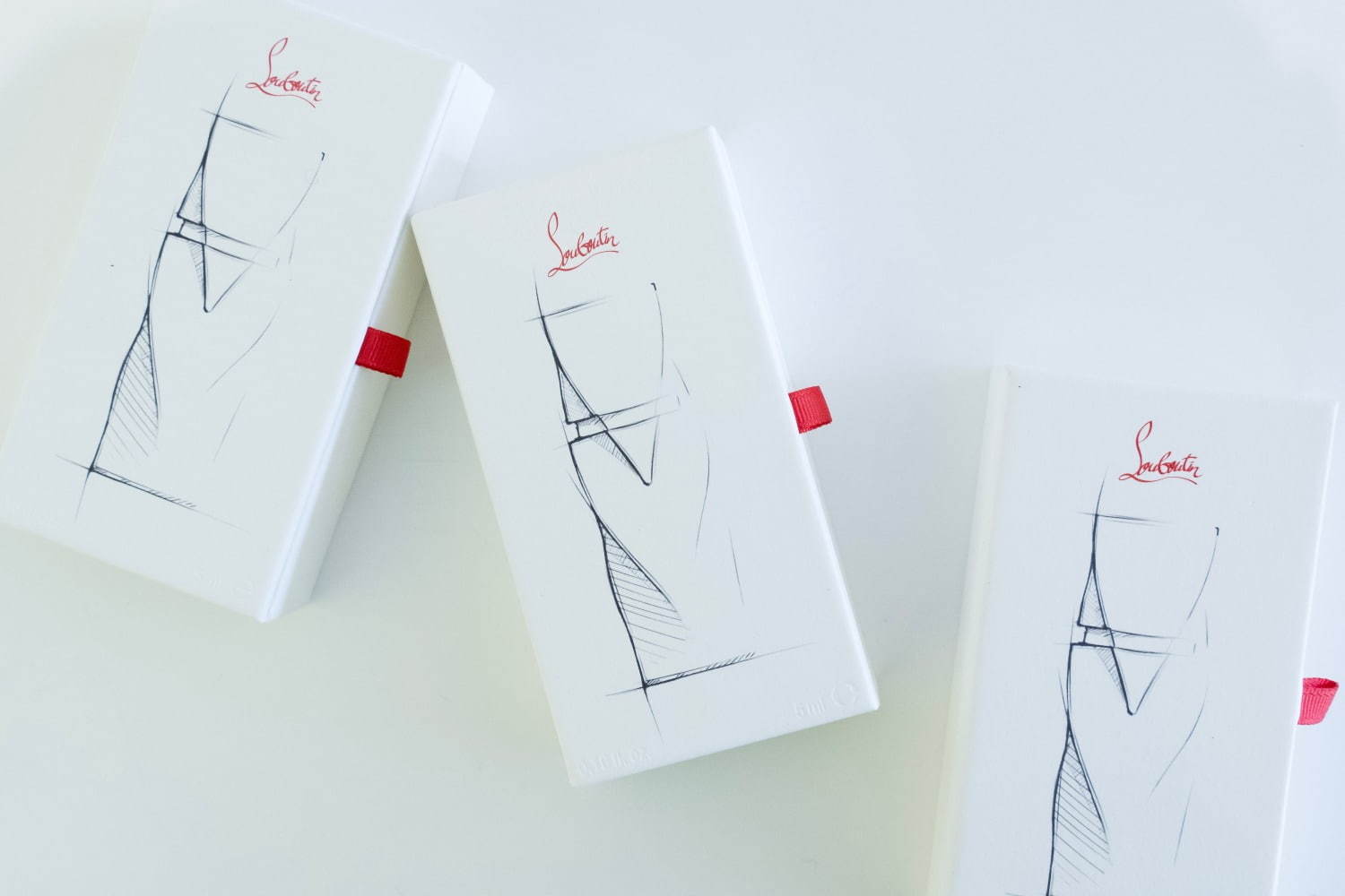 クリスチャン ルブタン ビューティ(CHRISTIAN LOUBOUTIN BEAUTY) ロングルアージュ｜写真5