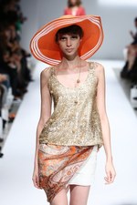 ディセイブ 2013年春夏コレクション - フェミニンかつエレガントな洗練されたリゾートスタイル｜写真2