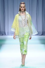 ユキコ ハナイ 2013年春夏コレクション - 美の象徴としてのサンクチュアリー｜写真10