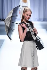 ユキコ ハナイ 2013年春夏コレクション - 美の象徴としてのサンクチュアリー｜写真34