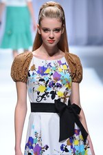 ユキコ ハナイ 2013年春夏コレクション - 美の象徴としてのサンクチュアリー｜写真53