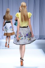 ユキコ ハナイ 2013年春夏コレクション - 美の象徴としてのサンクチュアリー｜写真56