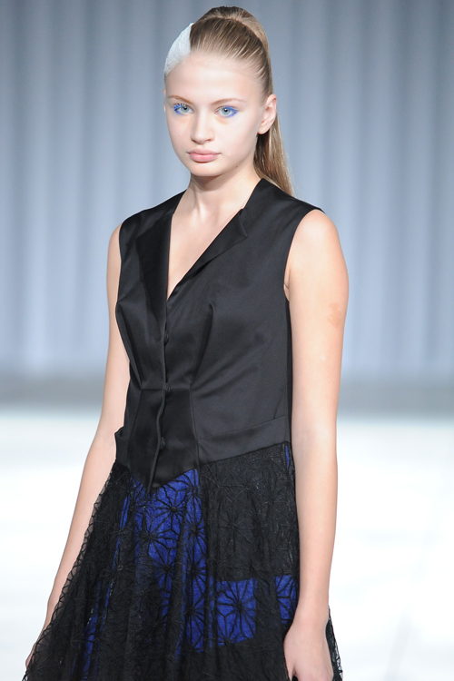 ヤストシ エズミ 2013年春夏<span>コレクション</span> - 写真40