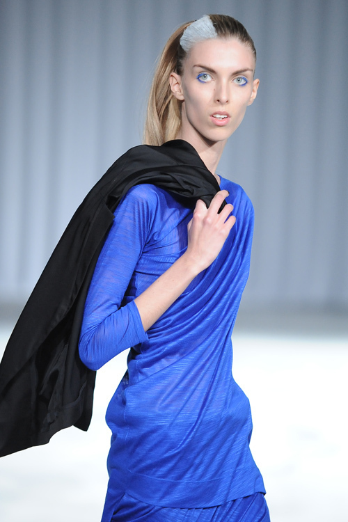 ヤストシ エズミ 2013年春夏<span>コレクション</span> - 写真42