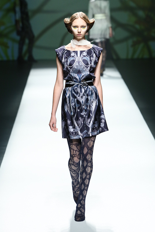 ソマルタ(SOMARTA) 2013年春夏ウィメンズコレクション シルエット - 写真27
