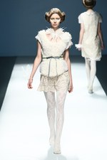 ソマルタ(SOMARTA) 2013年春夏コレクション - 植物の神秘に、西洋と東洋の美を重ねて｜写真5