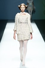 ソマルタ(SOMARTA) 2013年春夏コレクション - 植物の神秘に、西洋と東洋の美を重ねて｜写真7