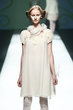 ソマルタ(SOMARTA) 2013年春夏コレクション - 植物の神秘に、西洋と東洋の美を重ねて｜写真10