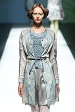 ソマルタ(SOMARTA) 2013年春夏コレクション - 植物の神秘に、西洋と東洋の美を重ねて｜写真24