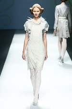 ソマルタ(SOMARTA) 2013年春夏コレクション - 植物の神秘に、西洋と東洋の美を重ねて｜写真25