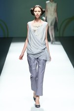 ソマルタ(SOMARTA) 2013年春夏コレクション - 植物の神秘に、西洋と東洋の美を重ねて｜写真39