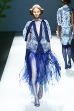 ソマルタ(SOMARTA) 2013年春夏コレクション - 植物の神秘に、西洋と東洋の美を重ねて｜写真81