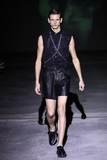 ドレスドアンドレスド 2013年春夏コレクション - ジェンダーを超越したオールモノトーンの世界｜写真10