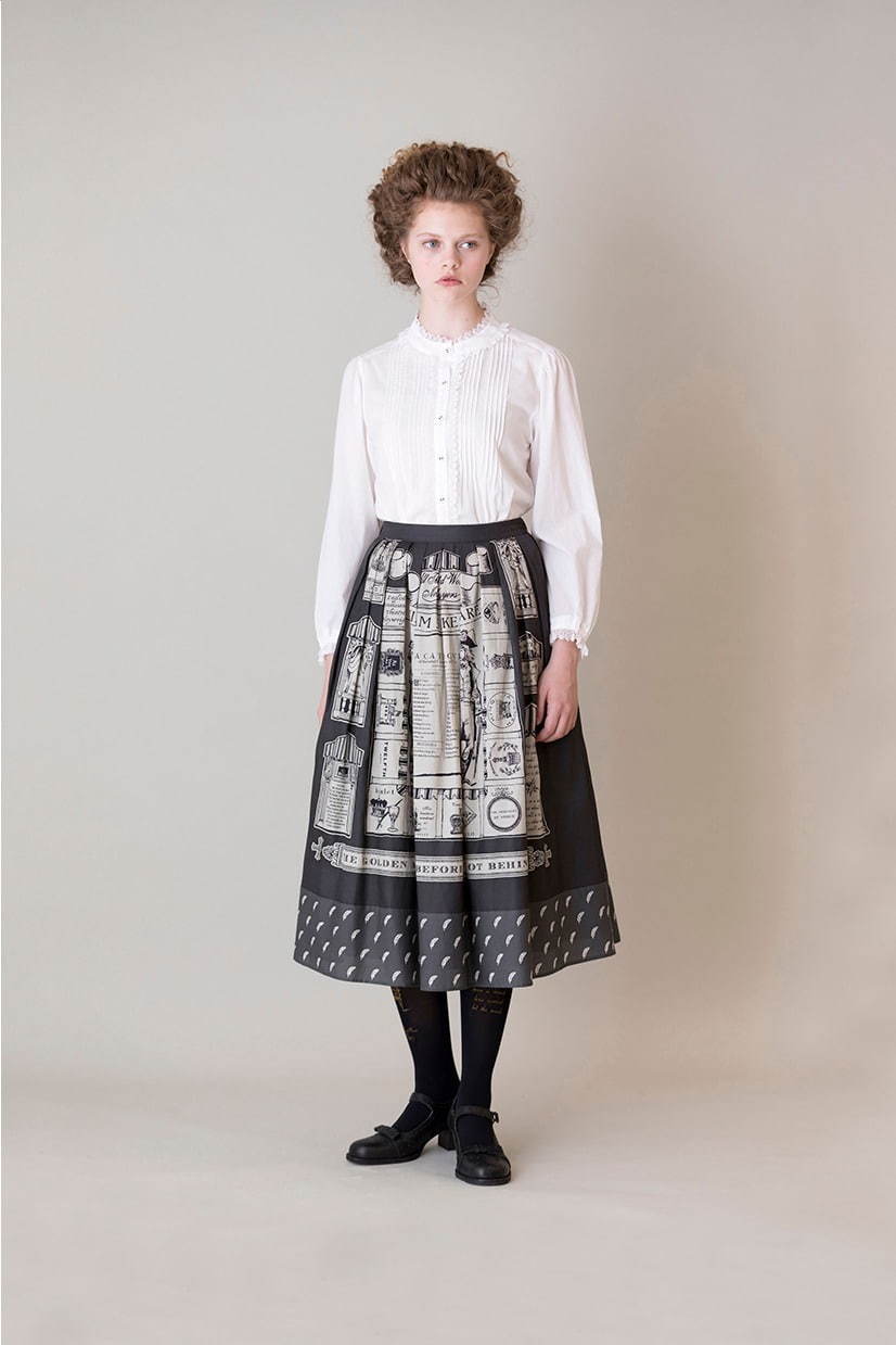 ジェーンマープル“シェイクスピア”モチーフを配したドレス&スカート 