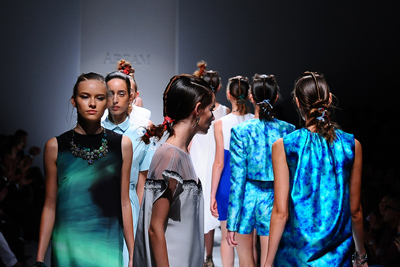 アディアム 2013年春夏コレクション- 東コレ初登場は浮世絵の海の世界に魅せられて