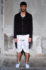 リベルム アルビトリウム 2013年春夏コレクション - リラックスという新たなステージへの挑戦｜写真22