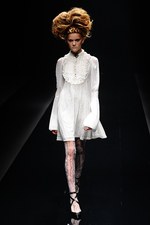 アリスアウアア 2013年春夏コレクション - 原点であるロンドンにオマージュを捧げた幻想的な世界｜写真21