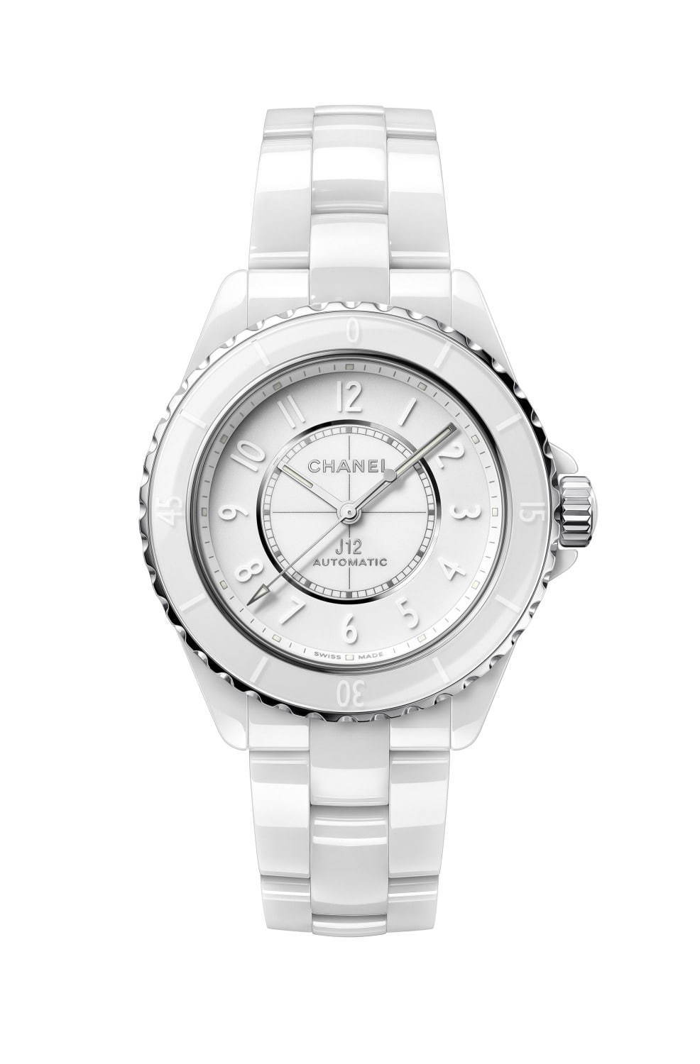 シャネルの新腕時計「J12 ファントム」ホワイト＆ブラックのワントーン 