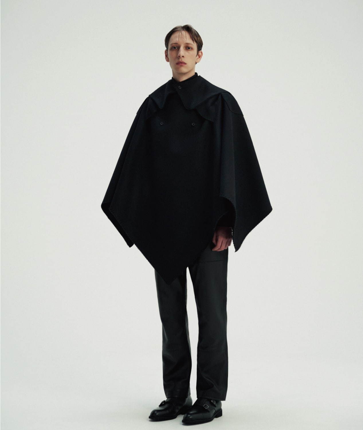 ユハ 2019-20年秋冬｜male ポンチョ