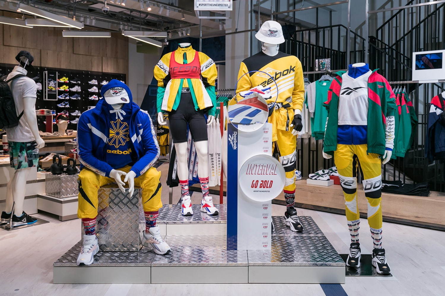 リーボック(Reebok) リーボックストア 渋谷｜写真3