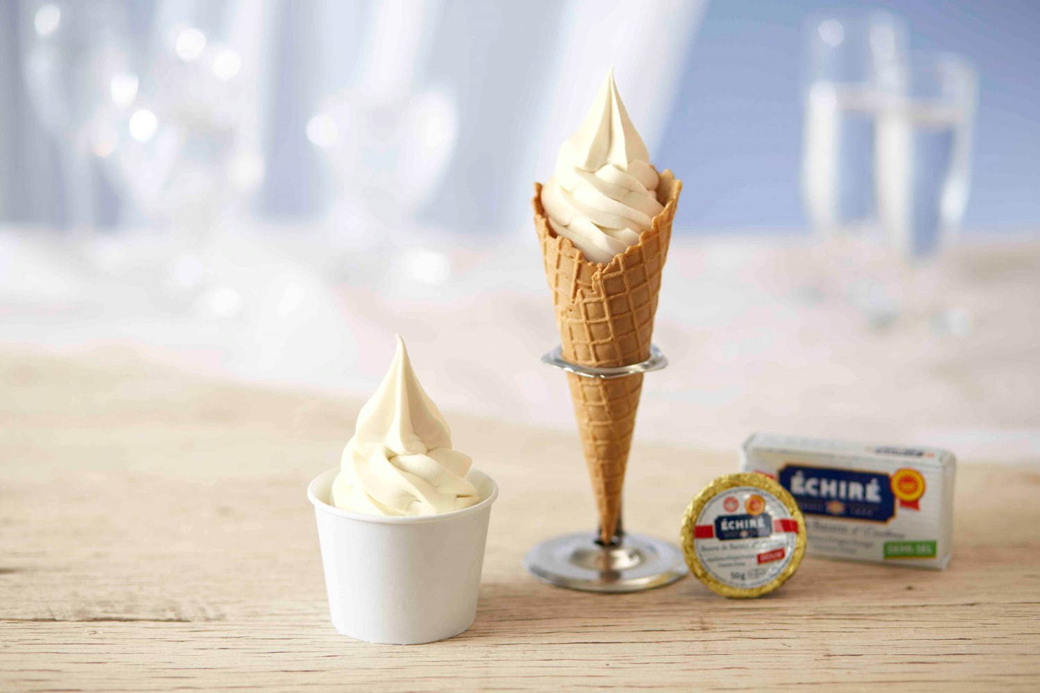 「エシレ・ソフトクリーム」うめだ阪急初登場、エシレ バターを贅沢に練り込んだ濃厚スイーツ | 写真