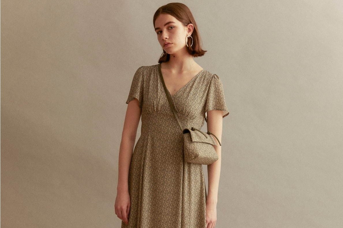 スナイデル「リバティ」柄ドレス＆ブラウス、英国の伝統的フラワープリントをモダンに