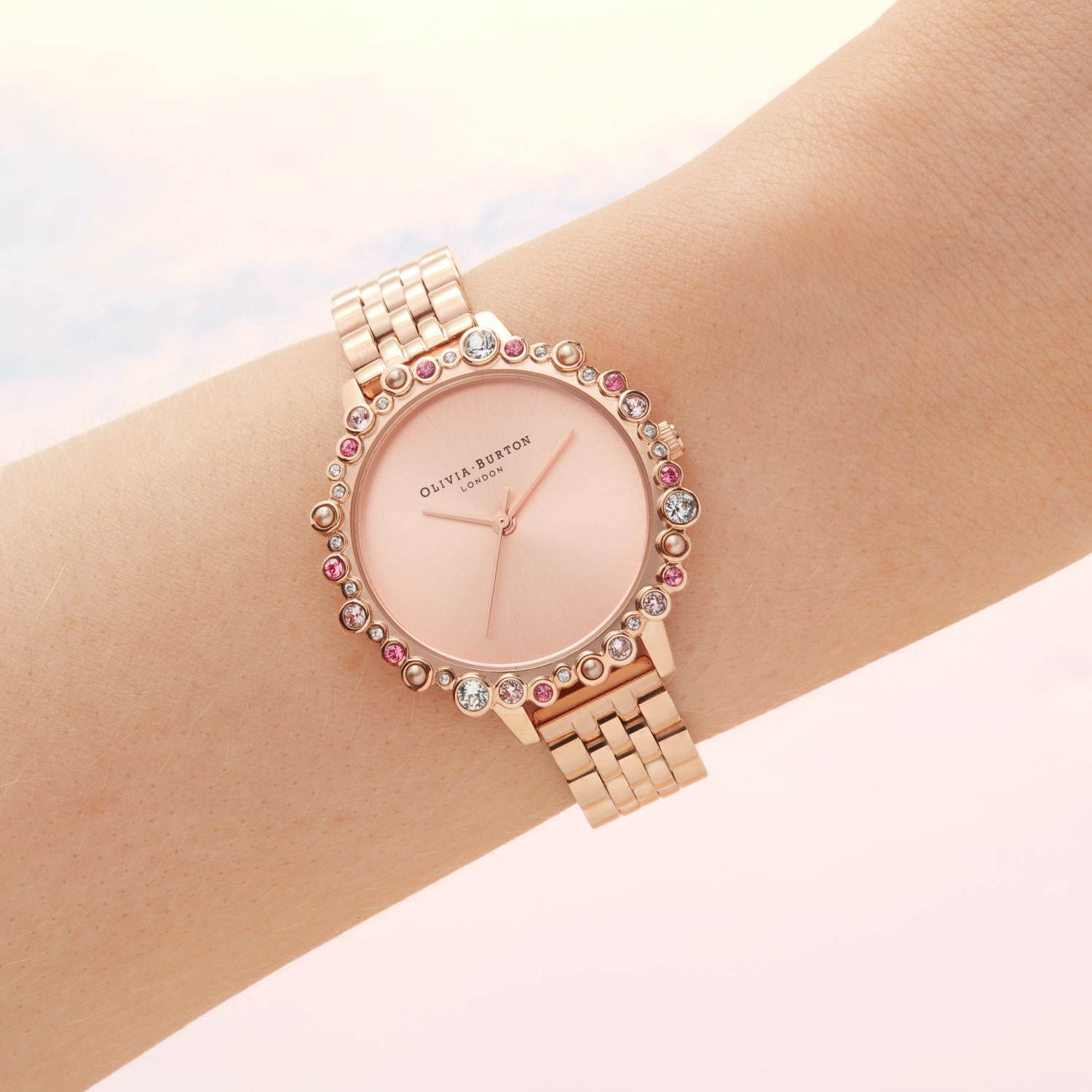 オリビア・バートン“夏の海”イメージの腕時計、キラキラクリスタル付き新宿限定ウォッチ｜写真10