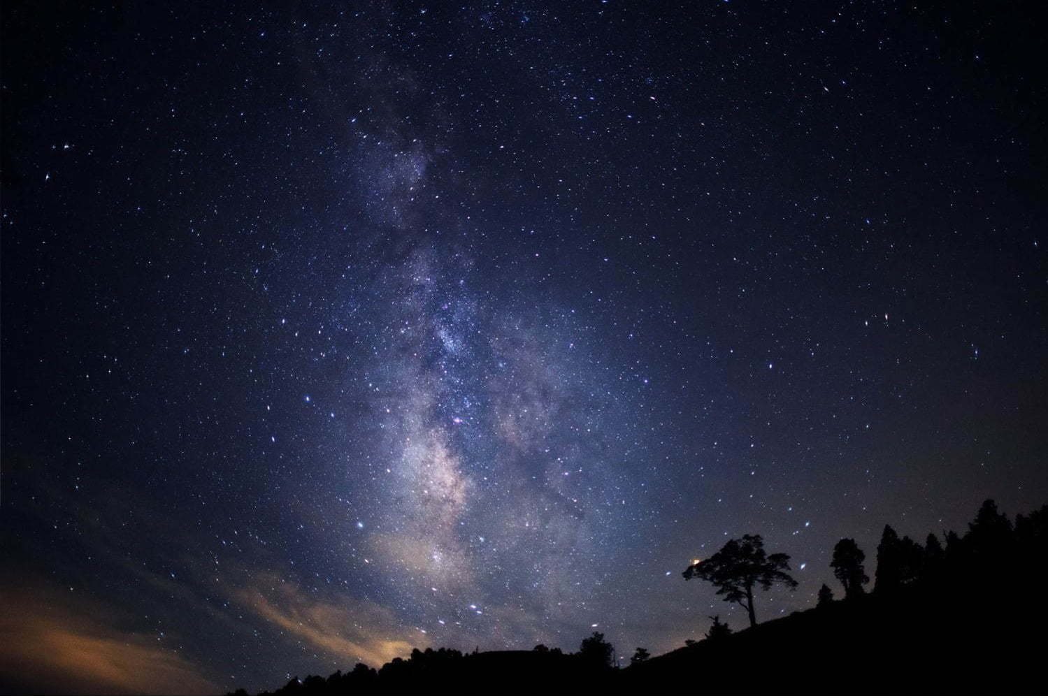 日本一の星空短編映画祭 長野阿智村で 標高1 400m 天空の楽園 で観る星空 ショートフィルム ファッションプレス 日本一の星空短編映画祭 長野阿智村で 標高1 400m 天空の楽園 で観る星空 ショートフィルム ファッションプレス