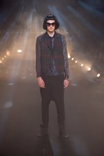 ラッド ミュージシャン 2013年春夏コレクション - ミステリアスに闇に溶け込むMININAL ART ROCKスタイル｜写真2