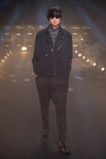 ラッド ミュージシャン 2013年春夏コレクション - ミステリアスに闇に溶け込むMININAL ART ROCKスタイル｜写真5