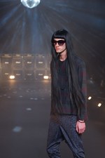 ラッド ミュージシャン 2013年春夏コレクション - ミステリアスに闇に溶け込むMININAL ART ROCKスタイル｜写真11