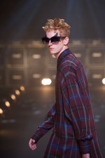 ラッド ミュージシャン 2013年春夏コレクション - ミステリアスに闇に溶け込むMININAL ART ROCKスタイル｜写真28