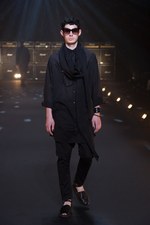 ラッド ミュージシャン 2013年春夏コレクション - ミステリアスに闇に溶け込むMININAL ART ROCKスタイル｜写真48