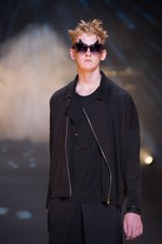 ラッド ミュージシャン 2013年春夏コレクション - ミステリアスに闇に溶け込むMININAL ART ROCKスタイル｜写真82