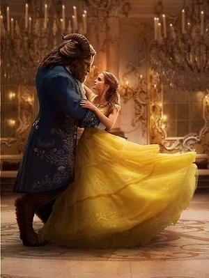 ファンタジー映画特集 ファンタビやディズニー ティム バートン作品など ファッションプレス
