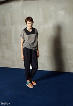 カラー(kolor) 2013年春夏ウィメンズコレクション - ハイブリッドなテキスタイルが生む清涼感｜写真20