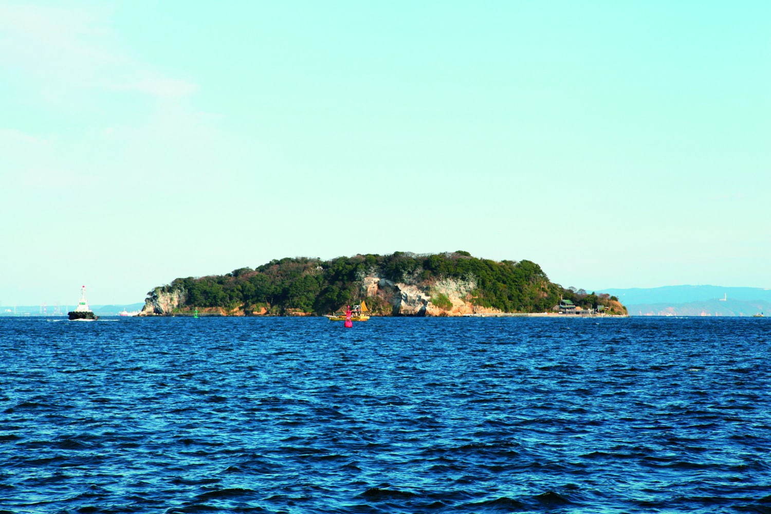 「Sense Island -感覚の島- 暗闇の美術島」横須賀・猿島で、夜の無人島でアート体験｜写真2