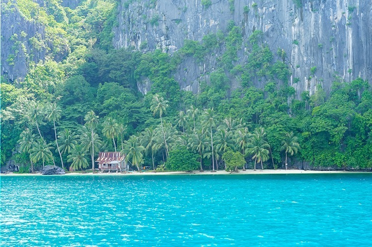 フィリピンの楽園「エルニド」最後の秘境と呼ばれるエメラルドグリーンの海とは？｜写真34