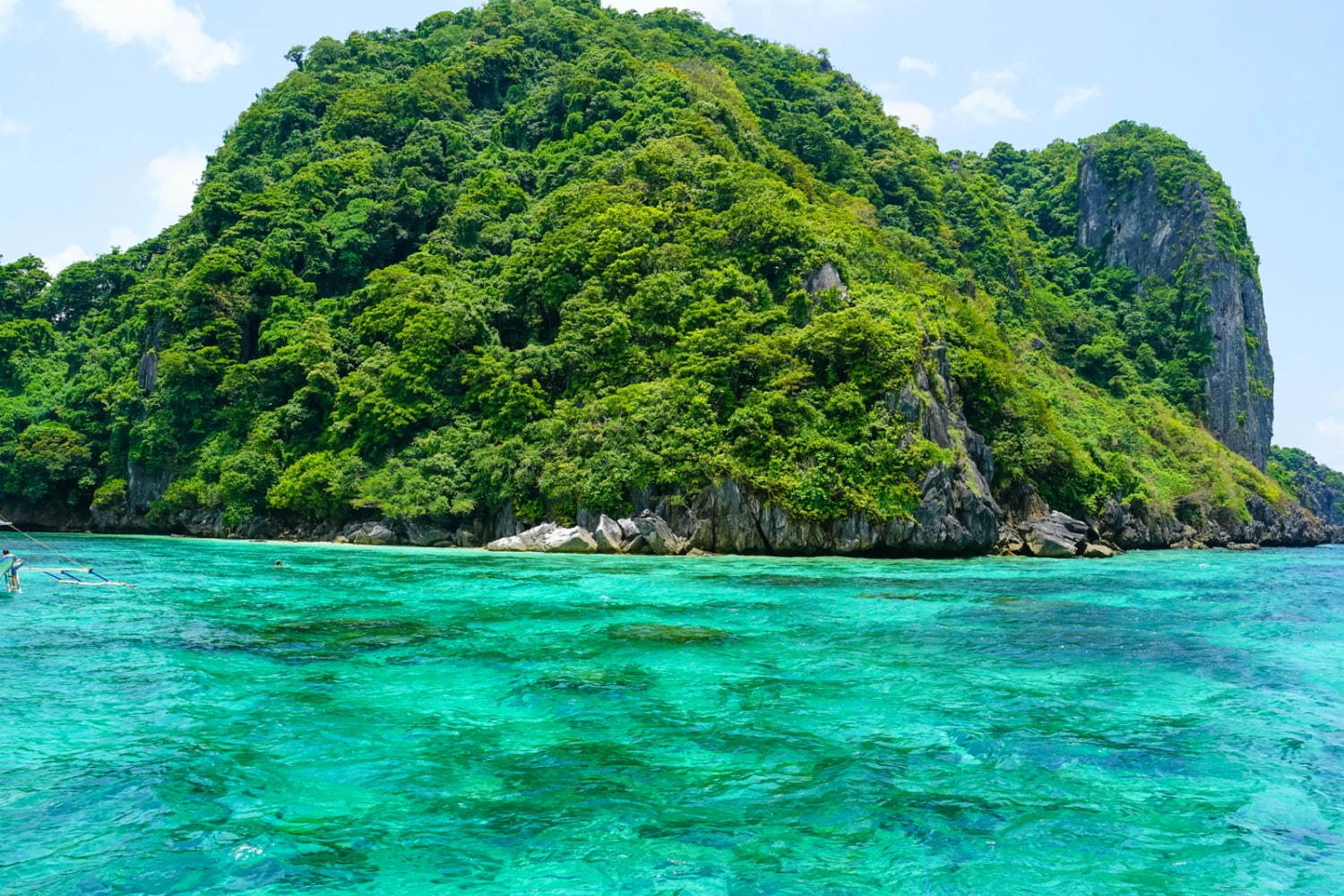 フィリピンの楽園「エルニド」最後の秘境と呼ばれるエメラルドグリーンの海とは？｜写真28